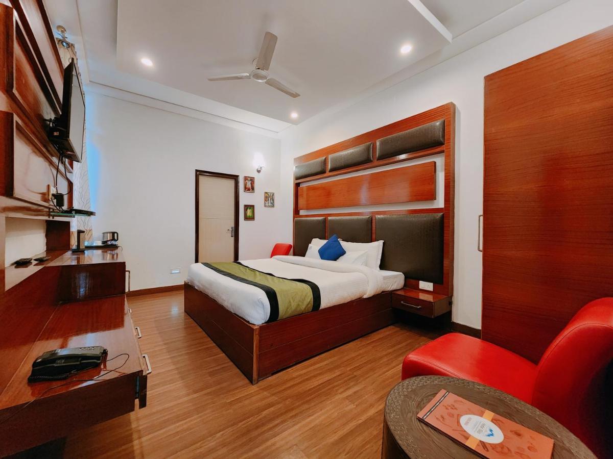Hotel Bliss 卡绍利 外观 照片
